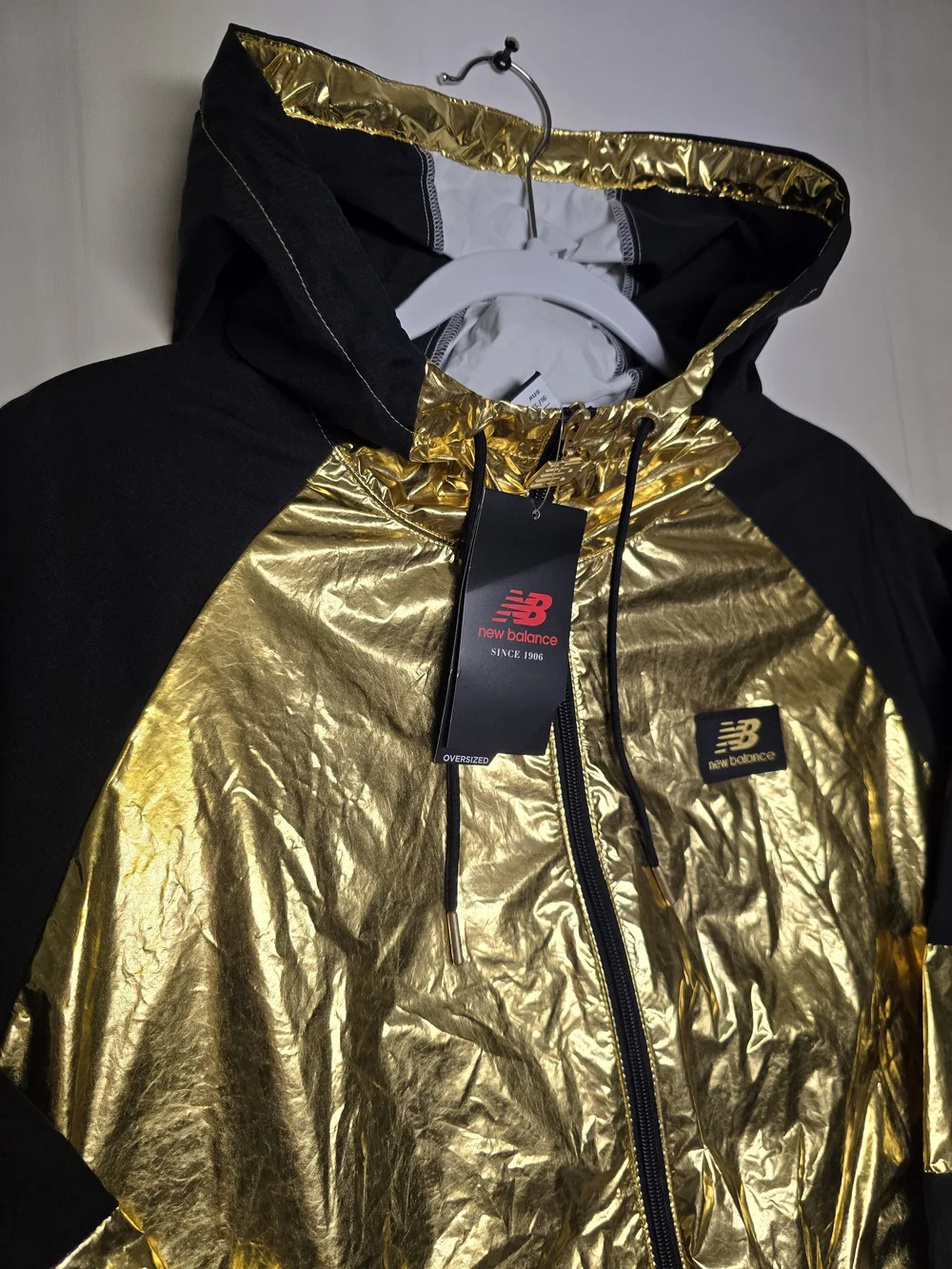 NWT New Balance Athletics Podium Shine Windbreaker Jacket